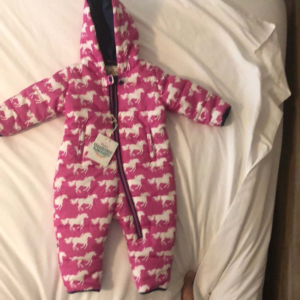 Snow suit
